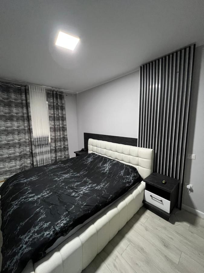 090 Area Apartment Tirana Exterior foto