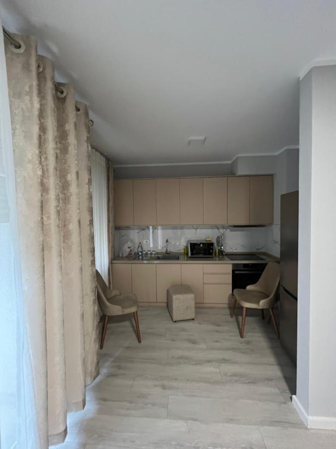 090 Area Apartment Tirana Exterior foto
